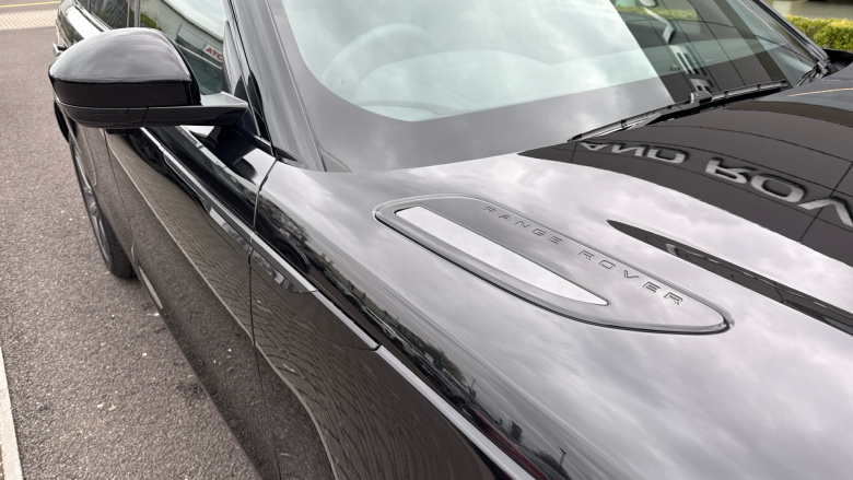 Land Rover Range Rover Velar 2.0 P400e Dynamic SE 5dr Auto Estate